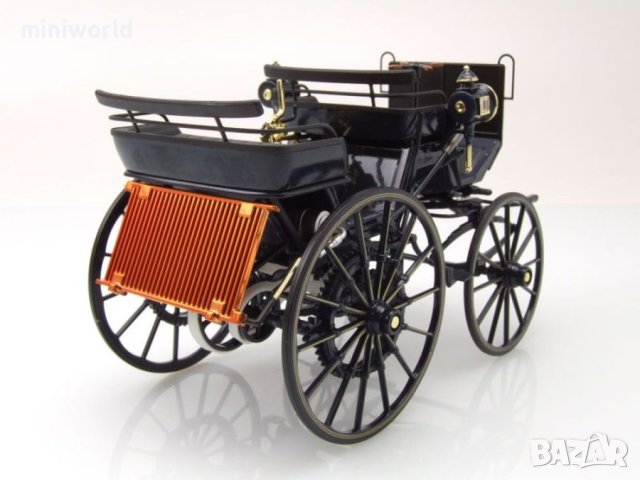 Daimler Motorkutsche 1886 - мащаб 1:18 на Norev моделът е нов в кутия, снимка 2 - Колекции - 41951305