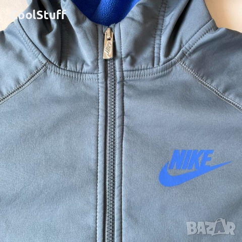 Оригинално Детско Спортно Яке Nike Размер 12-14 Години, снимка 2 - Детски якета и елеци - 52448277