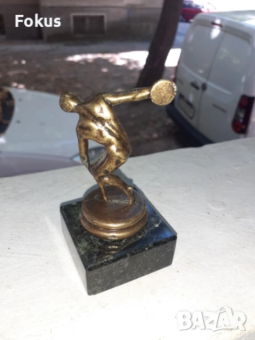 Малка метална фигура статуетка на дискохвъргач, снимка 4 - Антикварни и старинни предмети - 53322465