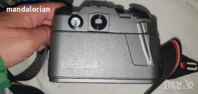 Zenit -122 50th Anniversary KMZ Special Edition 35mm Film Camera With 58mm Helios F1.8 Lens., снимка 4 - Фотоапарати - 51731206