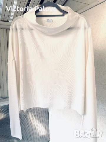 Скъпа блуза кроп  FRILO SWISS MADE