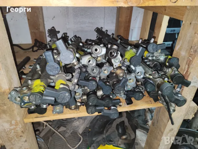 Регулатори и датчици за високо налягане от Мерцедес, снимка 9 - Части - 47845902