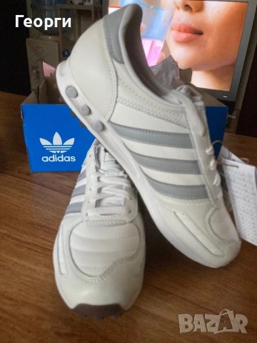 Оригинални Adidas La Treiner, снимка 7 - Маратонки - 53371321