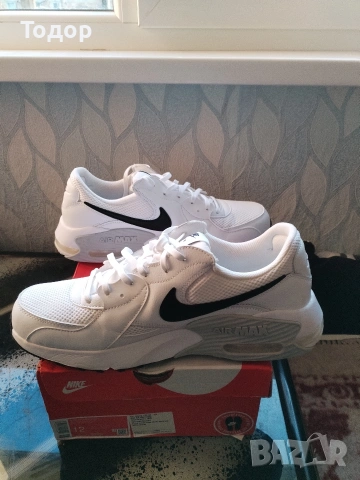 Nike Air Max Excee 46 номер, снимка 4 - Маратонки - 53663059