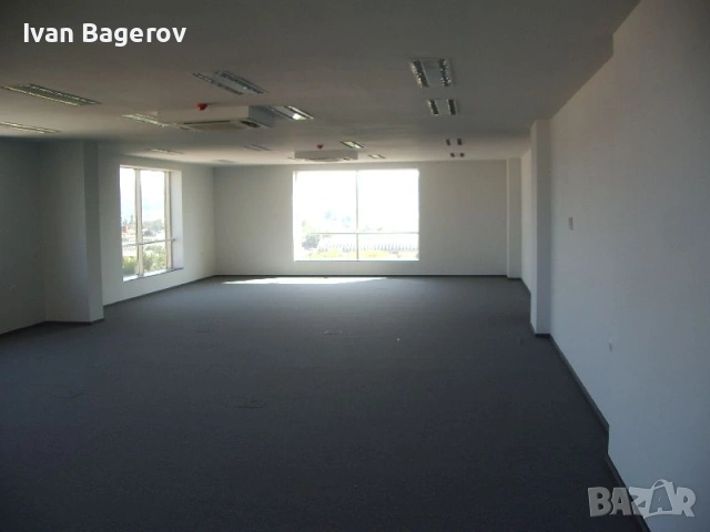 Офиси и Магазини под наем до гаров прощад Варна, снимка 2 - Офиси - 53710468