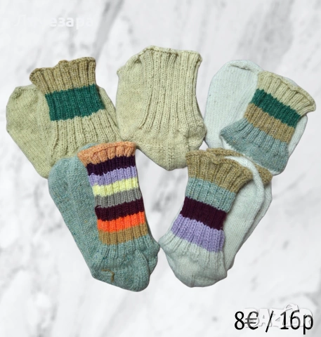 Ръчно плетени терлици и шушони 100% вълна, снимка 2 - Други - 53396196