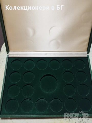 КУТИЯ ЗА СЪХРАНЕТИЕ НА МОНЕТИ /ПЛАКЕТИ/ - ФУТБОЛ, снимка 3 - Нумизматика и бонистика - 53648695