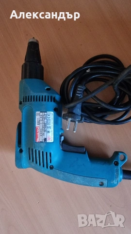 Ел. винтоверт Makita, снимка 2 - Винтоверти - 53132965