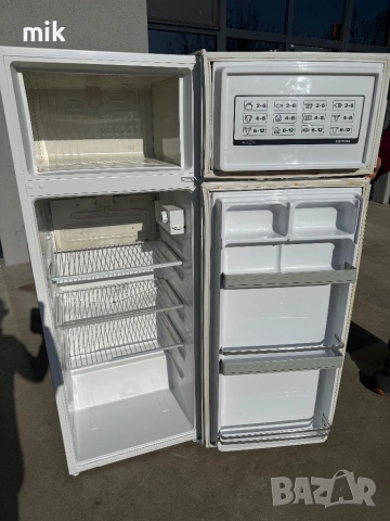 Хладилник с камера Сименс 140 см , снимка 4 - Хладилници - 53769247