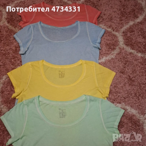 GAP Дамски Тениски