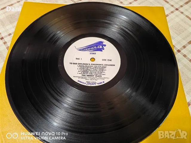 2бр. LP на The Moody Blues по 28лв, снимка 7 - Грамофонни плочи - 49026727