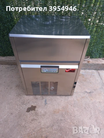 Професионален Ледогенератор MIGEL, снимка 2 - Обзавеждане за заведение - 50783058