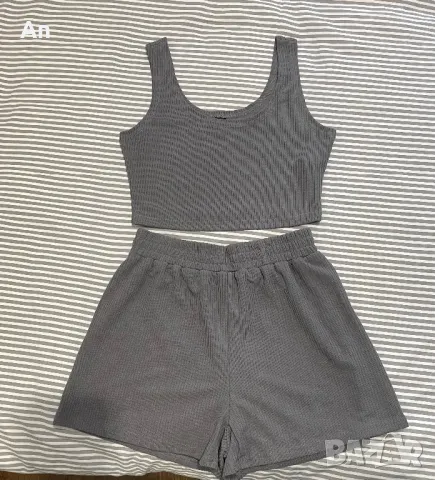 Спортен екип от две части, снимка 1