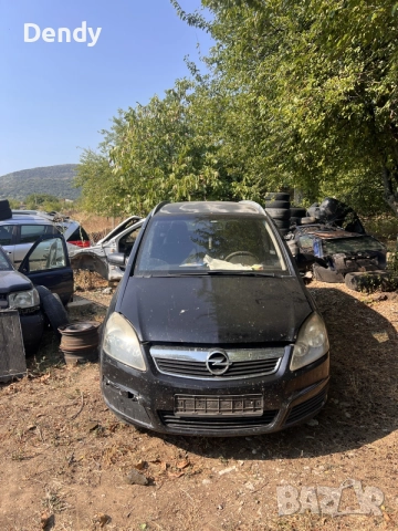преден капак opel zafira b 