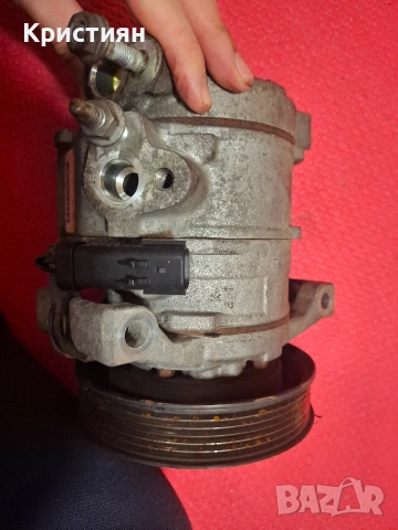 Компресор за климатик Jeep Grand Cherokee 2013г, снимка 2 - Части - 53418834