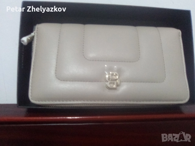 нов оригинален дамски портфейл BOSS , снимка 4 - Чанти - 52580834