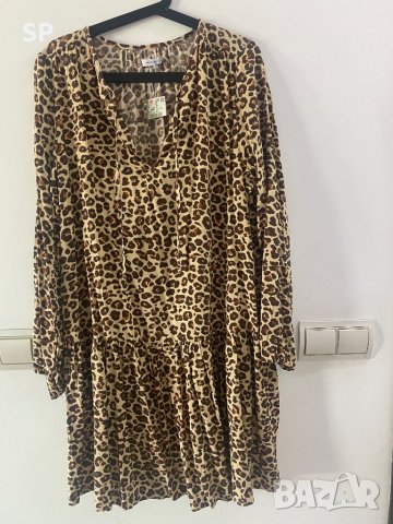Нова тигрова рокля от Reserved, размер 42, снимка 4 - Рокли - 41844786