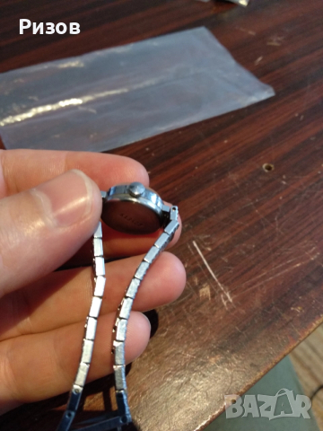 Дамски часовник Чайка, снимка 3 - Дамски - 52501538