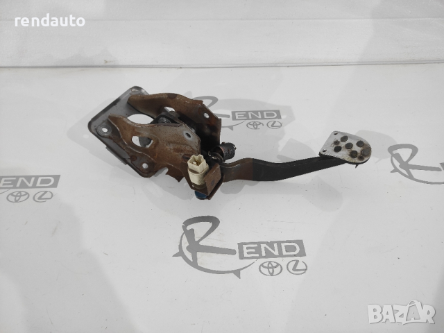 Спирачен педал Toyota Avensis Verso 2001-2009 1CD 