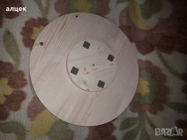 Дървен въртящ поднос, снимка 4 - Прибори за хранене, готвене и сервиране - 39589694