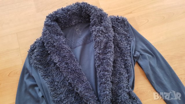 Marc Cain жилетка, снимка 3 - Жилетки - 42219414