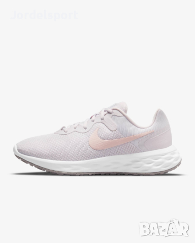 Дамски маратонки Nike Revolution 6, снимка 1 - Маратонки - 44708576