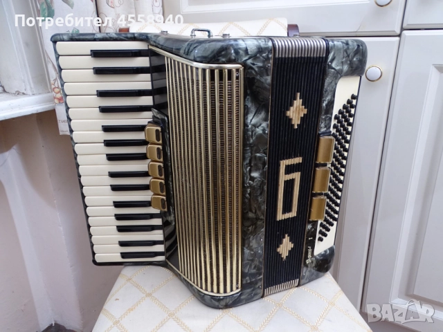 Акордеон Weltmeister – винтидж украса, декор - дом или заведение, снимка 6 - Декорация за дома - 52439608