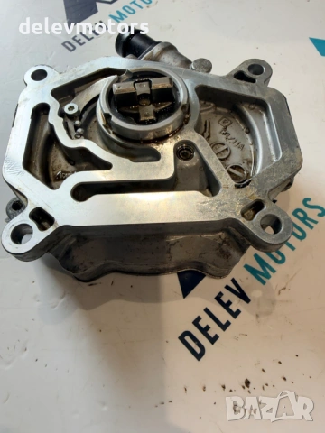 A2701800901 вакуум помпа от Mercedes GLA 180 X156, двигател 270910, автоматик, 122 кс., 60 000 km., снимка 5 - Части - 53711421