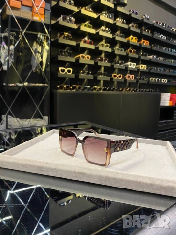 очила с черен обикновен калъф и ув защита chanel , снимка 4 - Слънчеви и диоптрични очила - 51445109