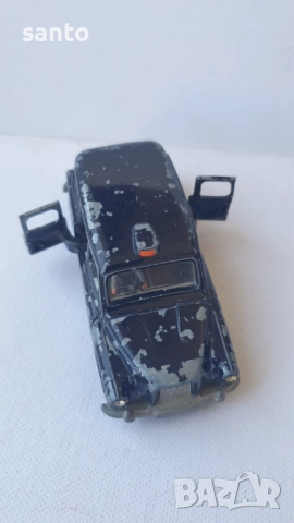 Dinky toys , снимка 4 - Колекции - 52085597