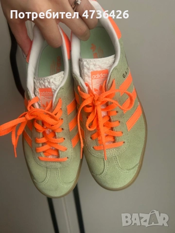 Адидас маратонки, снимка 2 - Маратонки - 53686495