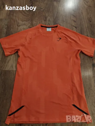 Gymshark Apex T-Shirt - страхотна мъжка тениска S КАТО НОВА, снимка 6 - Тениски - 49624162