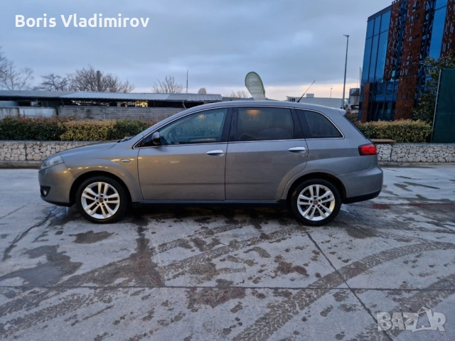 Fiat Croma 1.9 Multijet, снимка 2 - Автомобили и джипове - 53713599