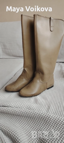 Равни ботуши 