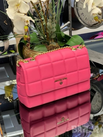 чанти MICHAEL KORS 💫 26 cm x 16 cm , снимка 5 - Чанти - 51446726