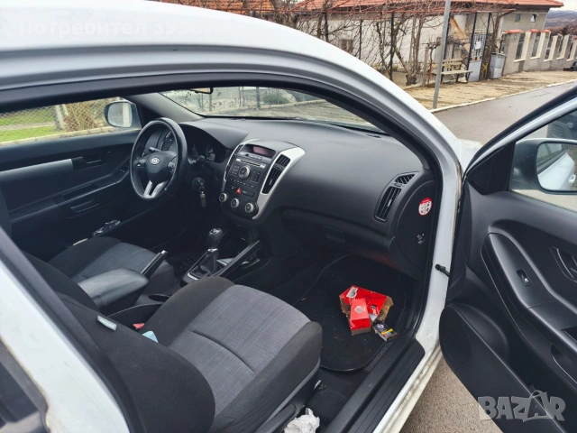 Кия сиид Kia ceed 1,4 газ бензин , снимка 10 - Автомобили и джипове - 53673505
