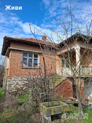 Самостоятелна къща с двор!, снимка 4 - Къщи - 53510872