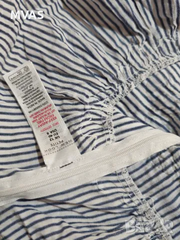 Нов топ синьо бяло райе с цветя L размер , снимка 6 - Корсети, бюстиета, топове - 49537086