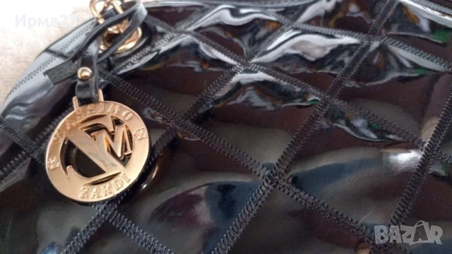 Дамска чанта, снимка 4 - Чанти - 50885505