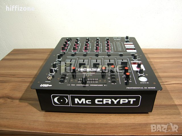  Пулт Mc crypt dj-500u , снимка 2 - Ресийвъри, усилватели, смесителни пултове - 44414793