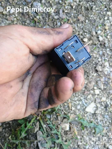 ВЕНТИЛАТОРНО РЕЛЕ ALFA ROMEO FIAT 46520419