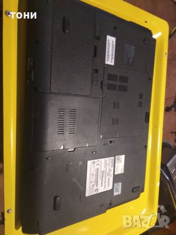 Лаптоп toshiba satellite l40 14 в , снимка 6 - Лаптопи за работа - 38827671