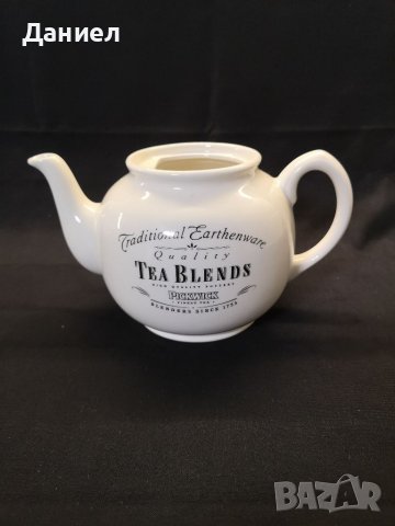 Порцеланов чайник