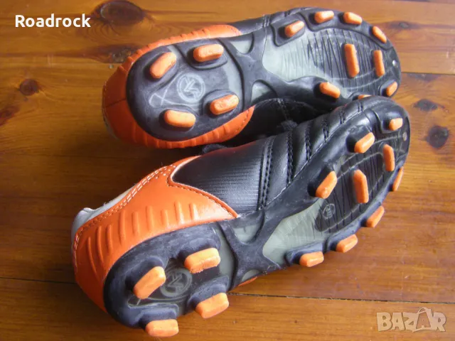 Детски спортни обувки - бутонки, снимка 4 - Детски маратонки - 48884862