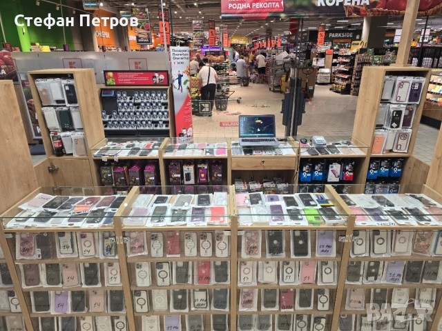 Щанд / Рафт от пдч пригоден за гсм аксесоари, снимка 7 - Стелажи и щандове - 52571946