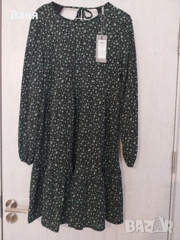 Нова дамска рокля 