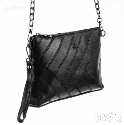 Модерна дамска чанта от ест. кожа в елегантен дизайн с метална дръжка за рамо тип синджир , снимка 3 - Чанти - 44744244