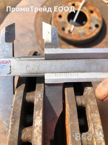 Предни спирачни дискове (преден спирачен диск Мерцедес) Mercedes C-class W203 W209 Ц клас ЦЛК клас, снимка 3 - Части - 41678316