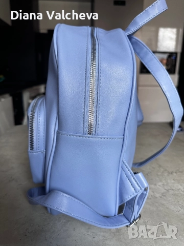 Нова дамска раница, снимка 2 - Раници - 52968524