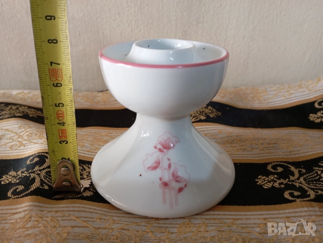 порцеланов свещник, снимка 2 - Антикварни и старинни предмети - 52188003